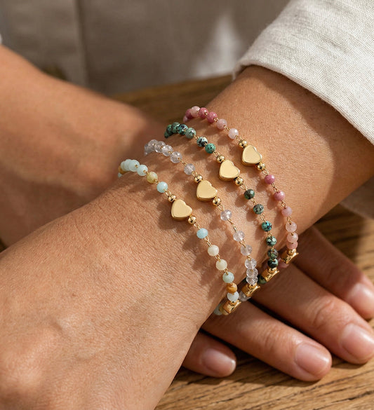 Natural Stone Heart Charm Bracelet | Handcrafted Earth-Tone Chain Bangle | Artisanal Fashion Jewelry for Women