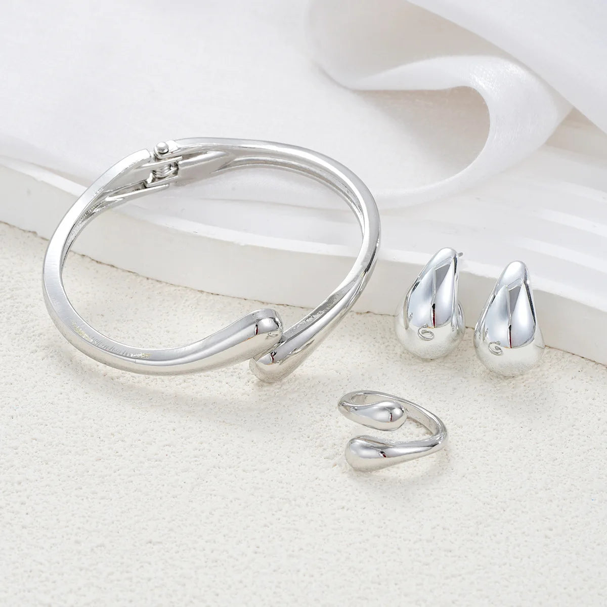 3-Piece "Liquid Gold" Jewelry Set | Water Drop Spring Bangle, Ring & Earrings