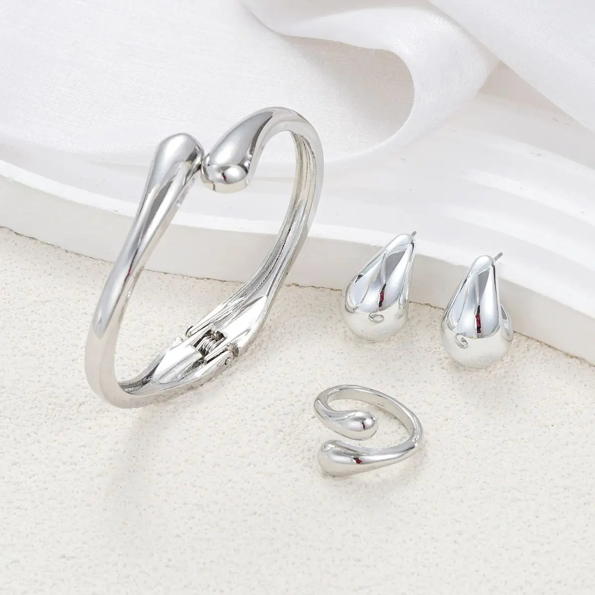 3-Piece "Liquid Gold" Jewelry Set | Water Drop Spring Bangle, Ring & Earrings