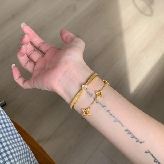 Retro Princess-Cut Square Diamond Bracelet | Light Luxury Brushed Texture High-End Minimalist Party Bangle